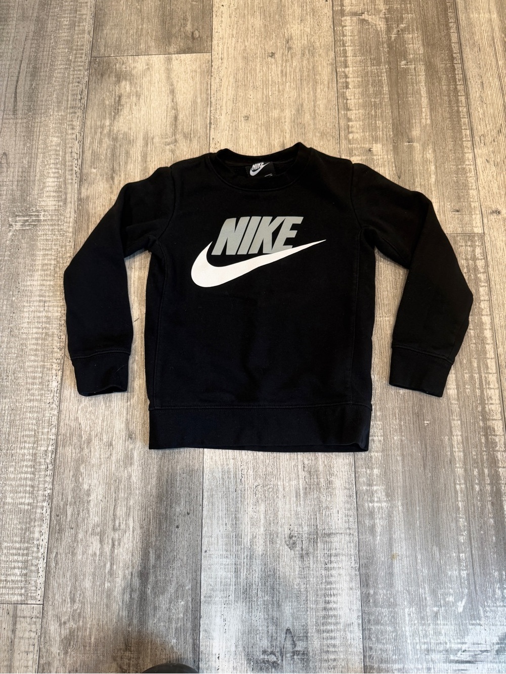 Nike Crewneck Sweatshirt (4-5Yrs)